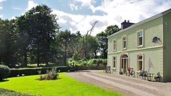 Shannon View 3 Bed Farm House With Private Parking