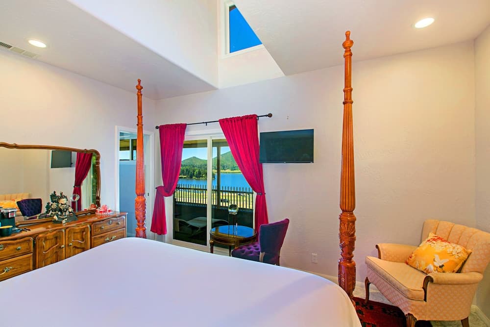 Quiet Mind Mountain Lodge, Retreat and Spa