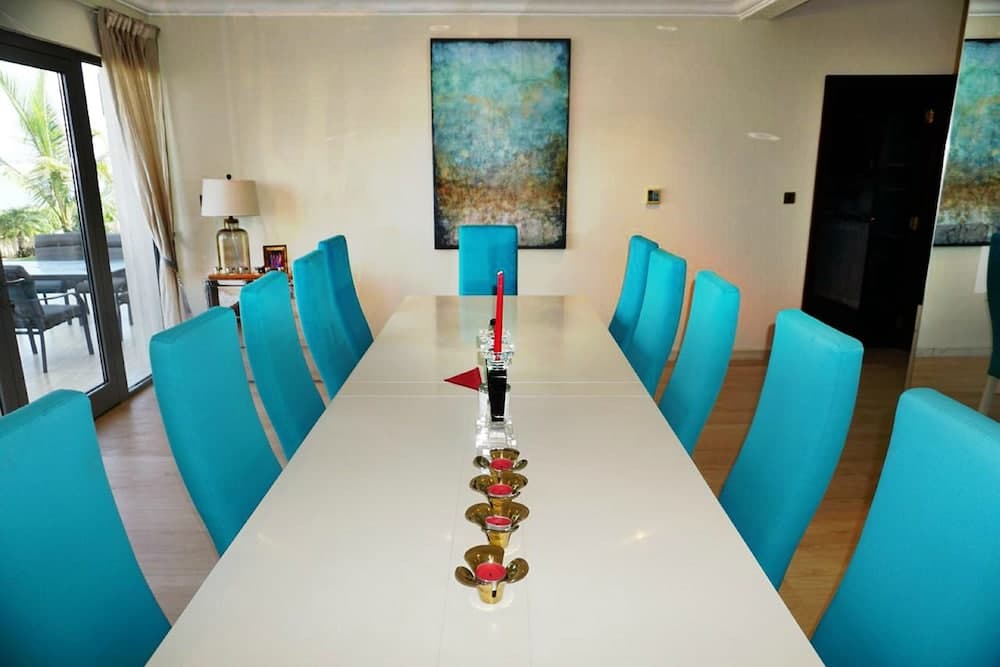 I am Signature Villa In Palm Jumeirah