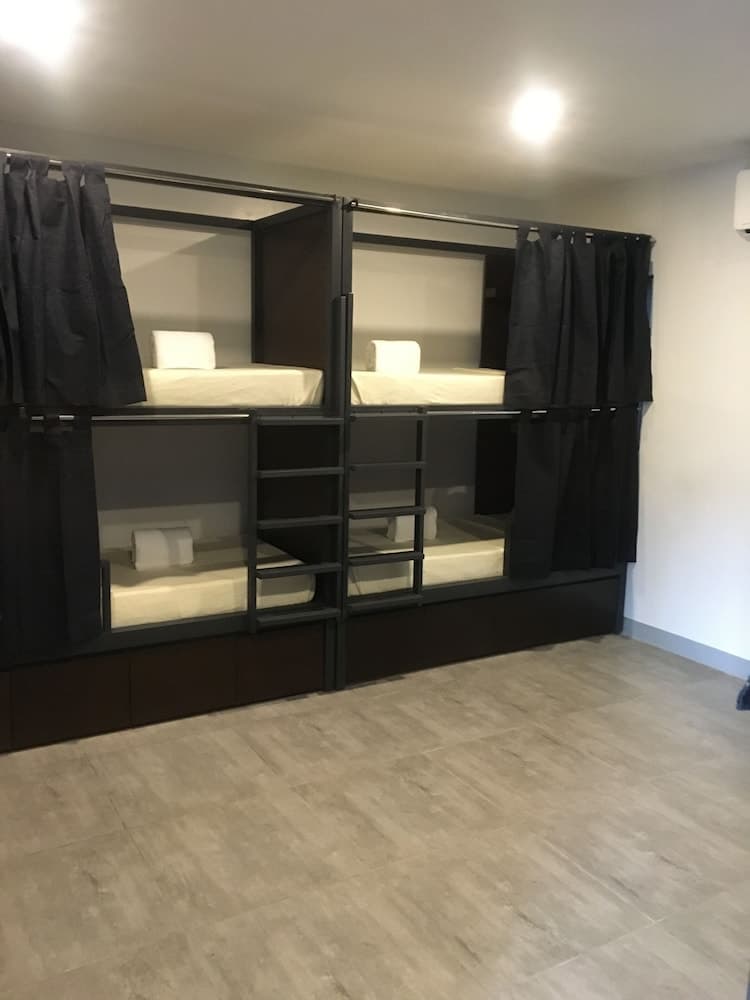 Nooky Hostel Boracay