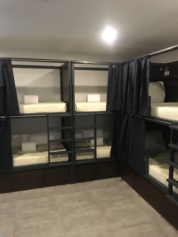 Nooky Hostel Boracay