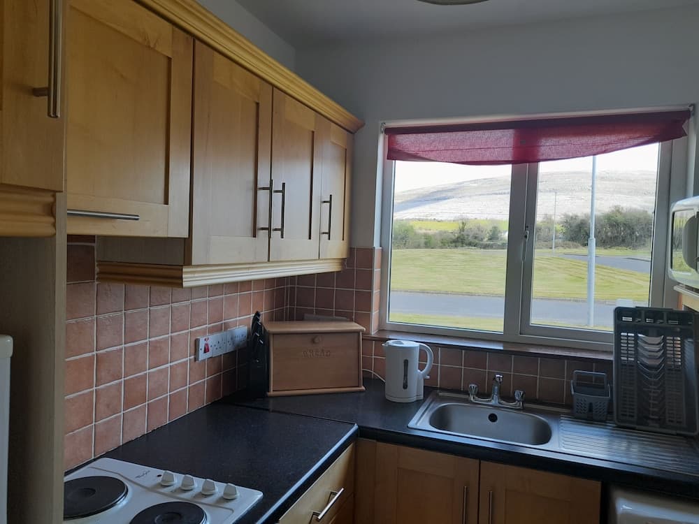 Burren Way Cottage No 1