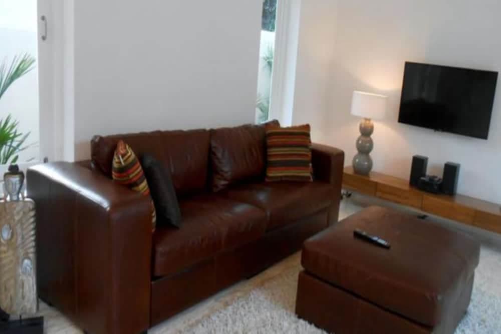 2 Bedroom Pool Villa-5 mins walk to beach SDV034-By Samui Dream Villas