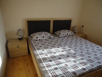 Guesthouse Khazar in old city