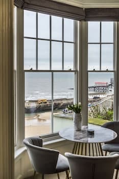 Pieces of Eight Two Bedroom Apartment