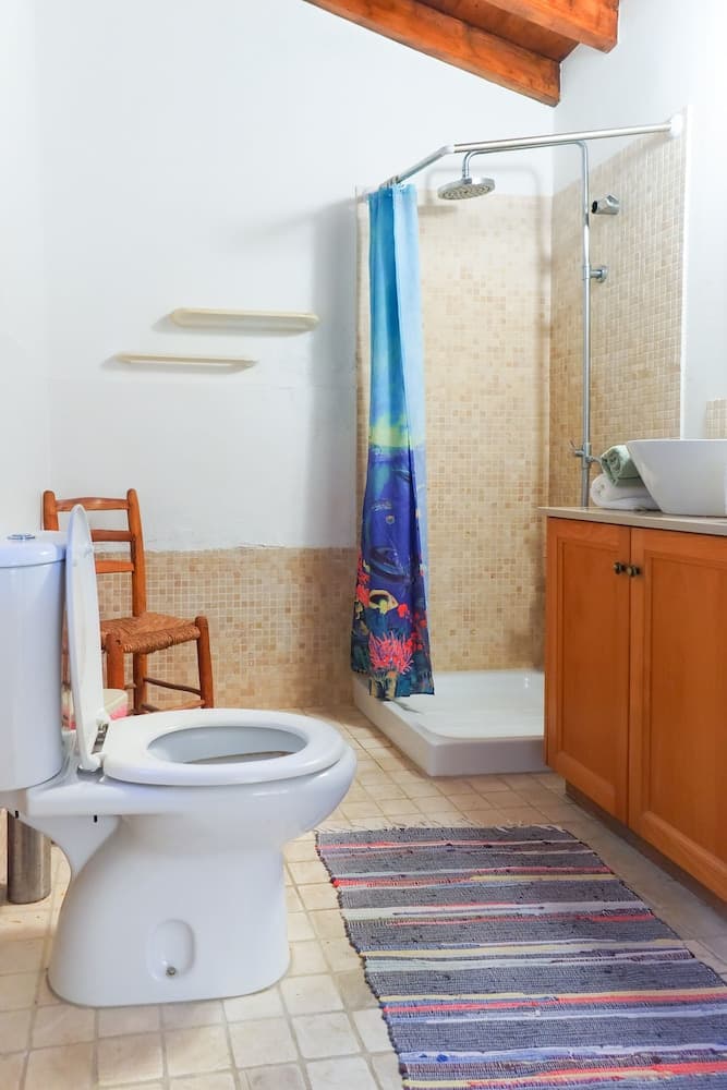 Zoe Traditional Holiday Apartments B&B