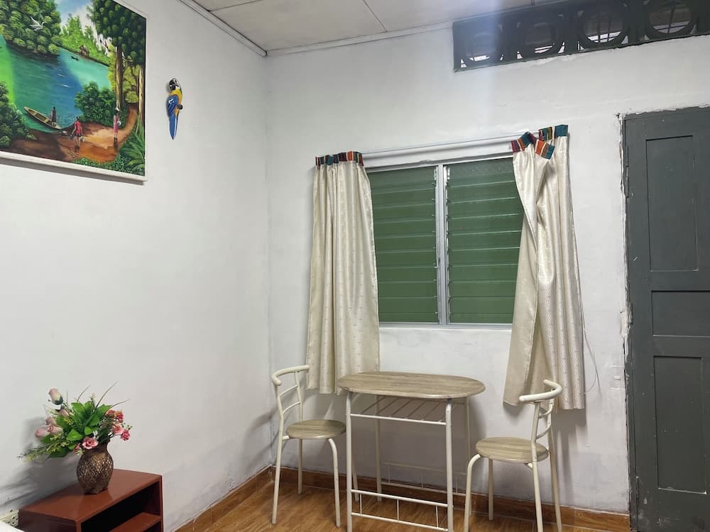 Urcututo House - Hostel