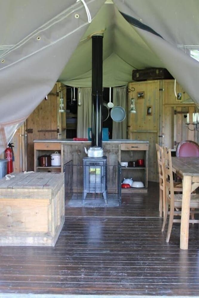 Domaine Bonneblond - Tentes Glamping