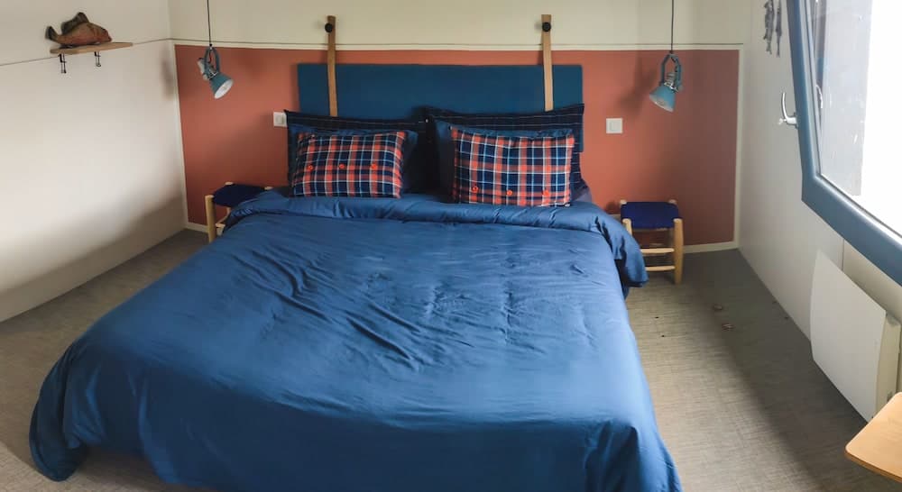 Péniche Carpe Diem La Rivière House