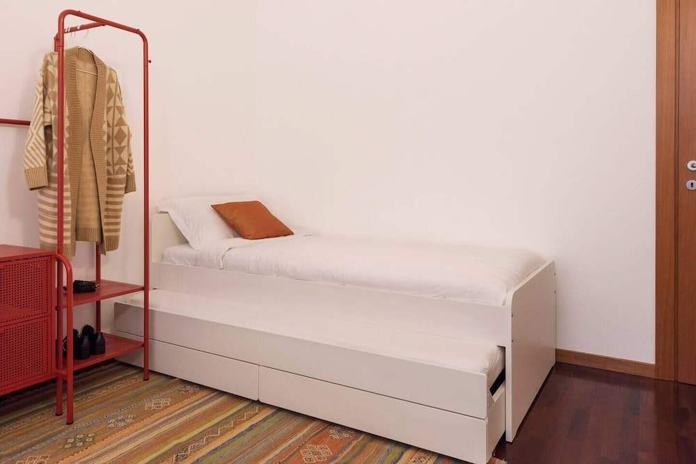 JOIVY Viale Geno - Como Lake