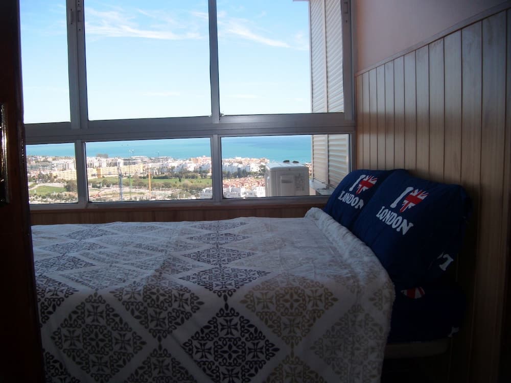 Studio Low Cost La Torre 12