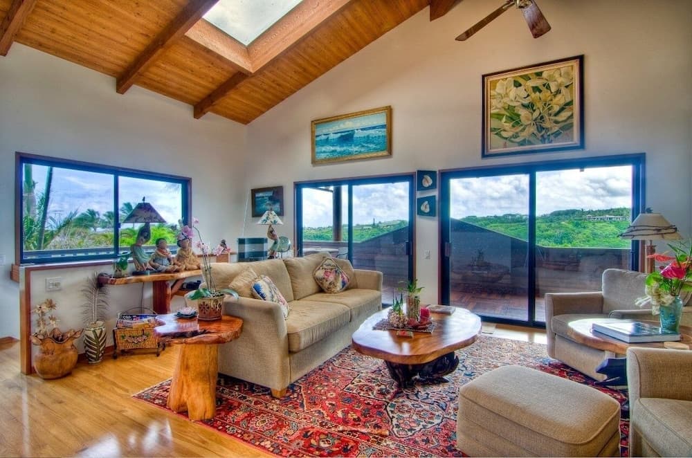 Kumulani 3 Bedroom Home by Redawning