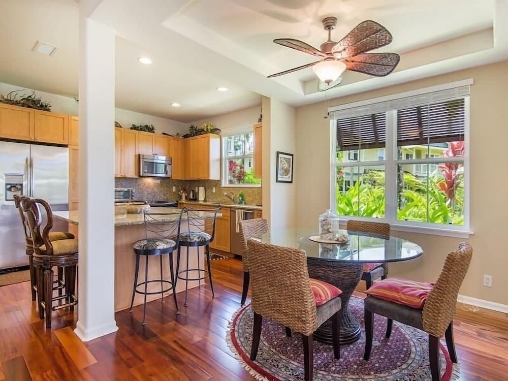 Nihilani 26a 3 Bedroom Condo by Redawning