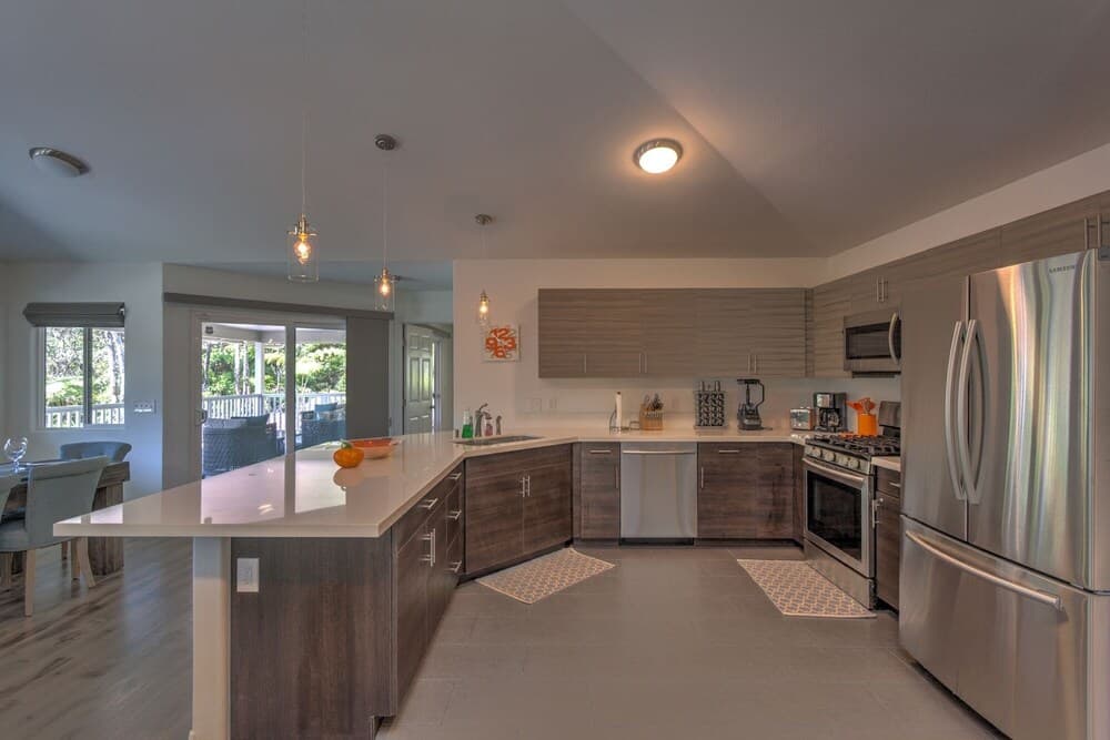 Hale O'hia Lehua 3 Bedroom Home by Redawning