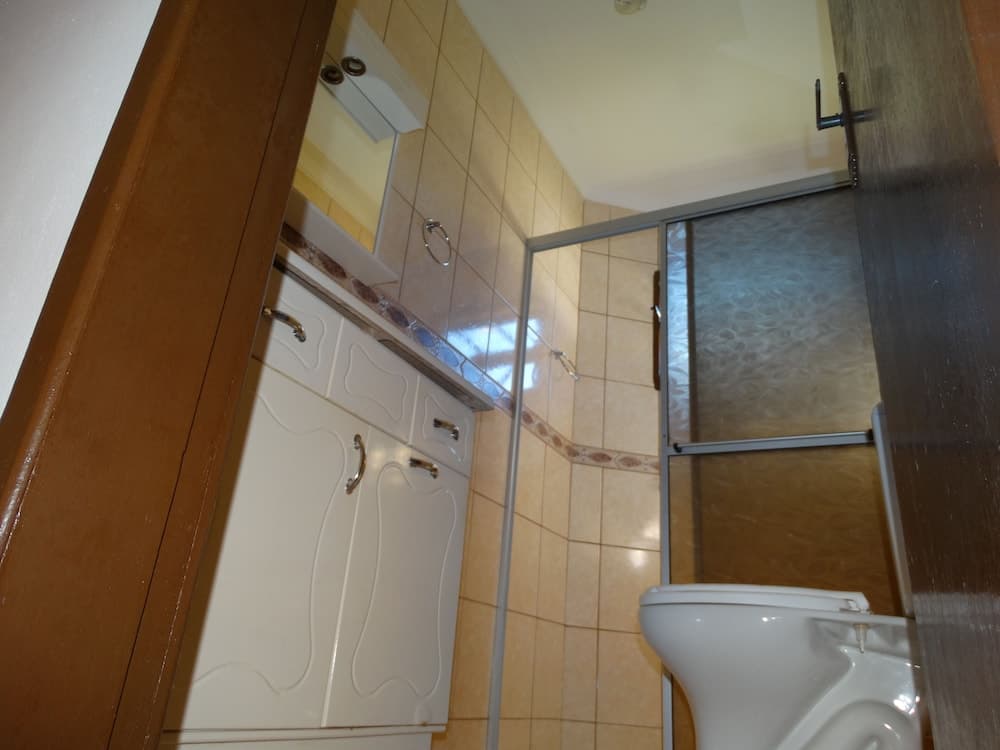 House for 5 Guests - 05