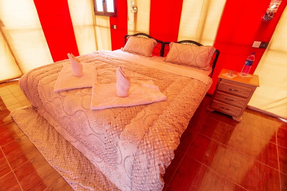 Sahara Shooting Stars Camp