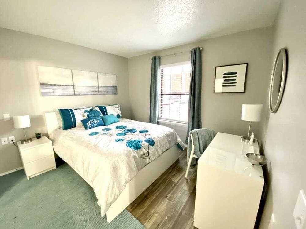 1 Bed Apartment next to SW Integris near Downtown