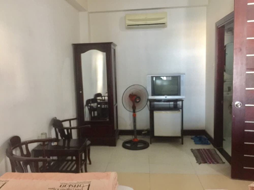 OYO 961 Khanh Phuong Hotel