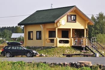 Yakornaya Houses