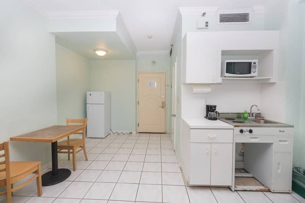 621 Ocean View Hollywood