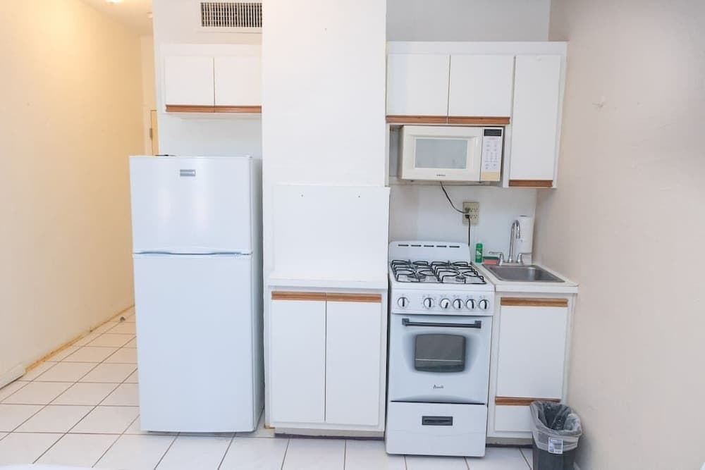 331 Studio Hollywood Beach