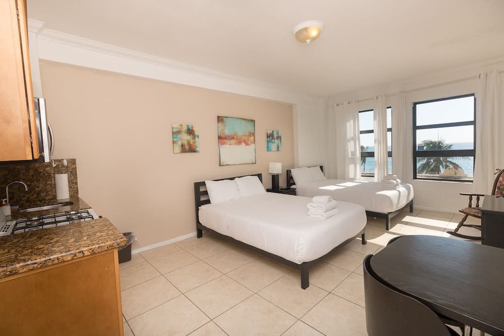 540 Ocean View Hollywood