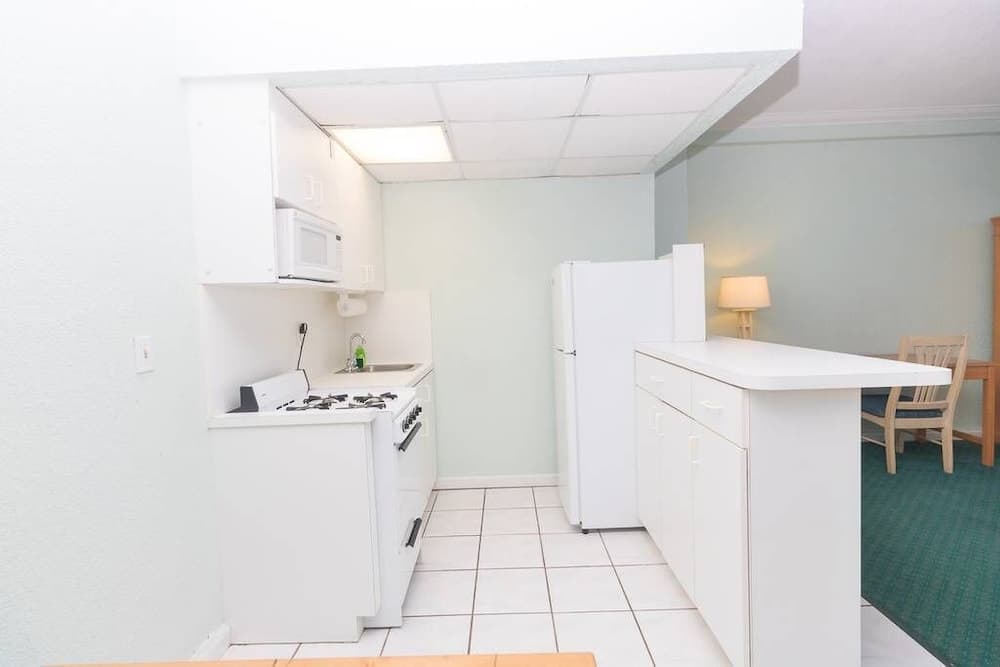 635 Ocean View Hollywood