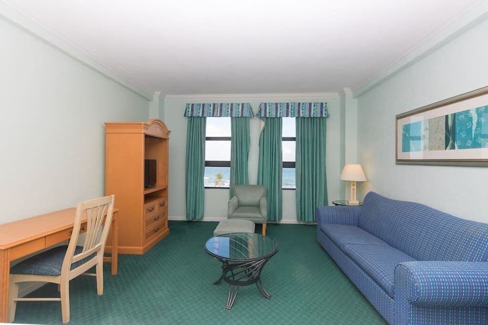 635 Ocean View Hollywood