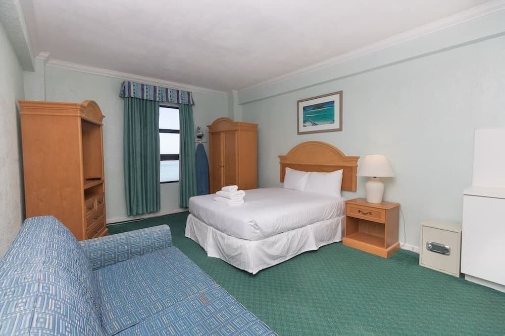 632 Ocean View Hollywood