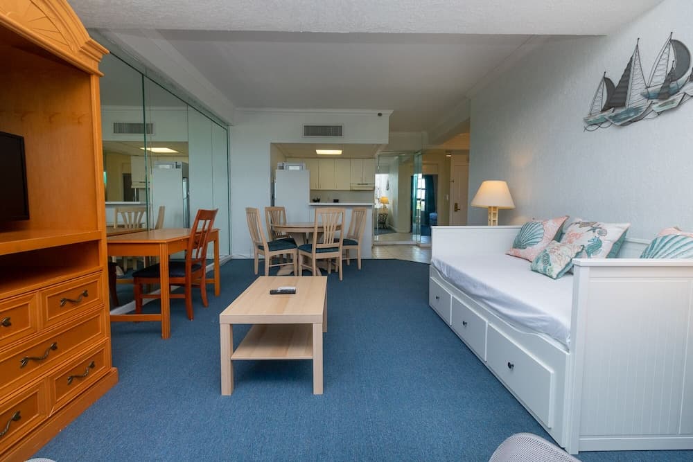 660 Ocean View Hollywood