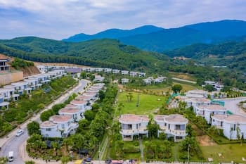 Ivory Villas & Resort