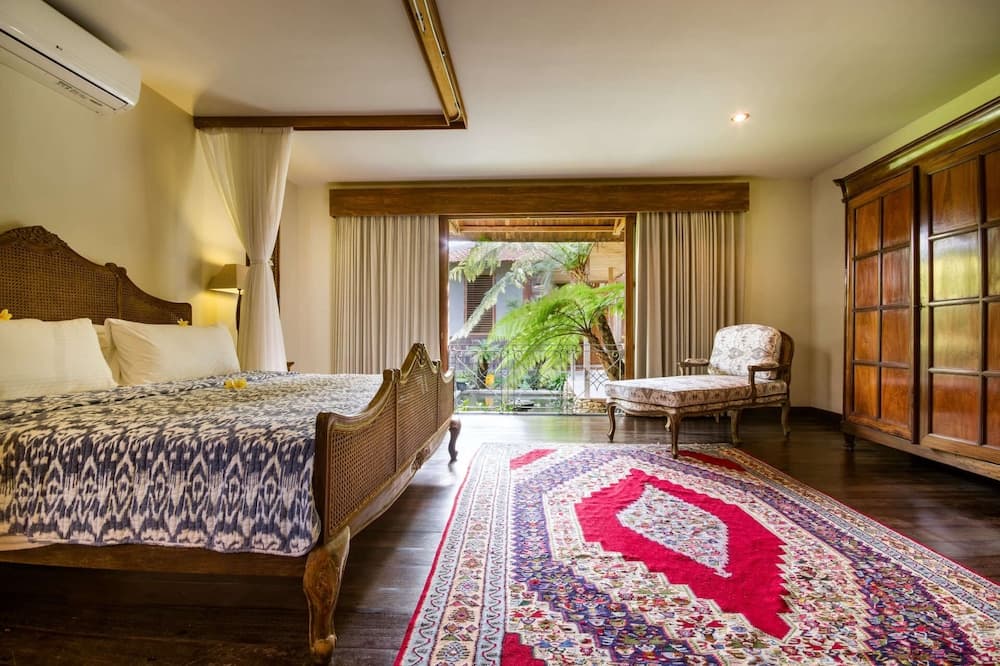 Bali Villa Near the Beach, 2083