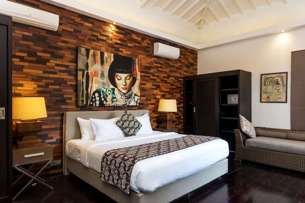 Beautiful Villa With Private Pool, Bali Villa 2001