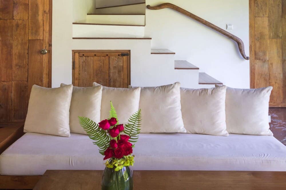 Bali Villa Near the Beach, 2064