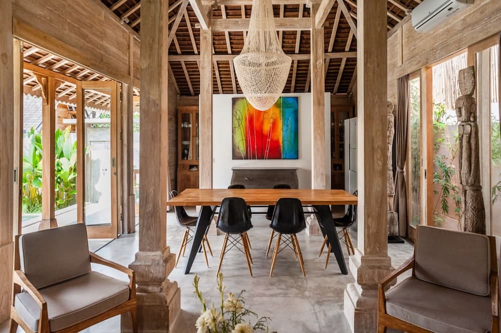 Bali Villa Near the Beach, 2023