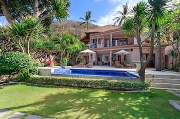 Villa for Rent in Bali 2002