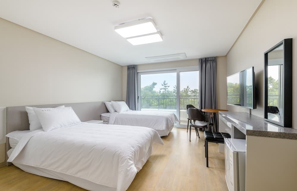 Swimeong Nolmeong Guesthouse&Pension