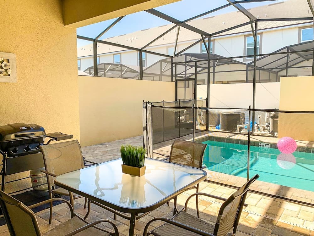 Tropical Sunset by Florida Spirit