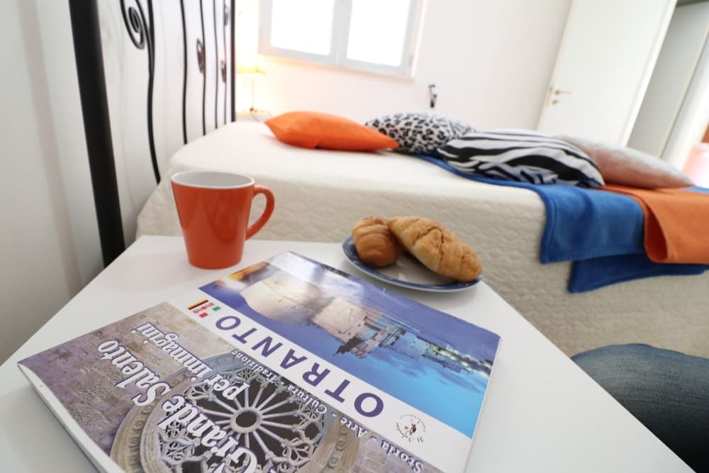 Casa Vacanze Marzia Comfort & Relax Just Steps From Otrantos Historic Centre