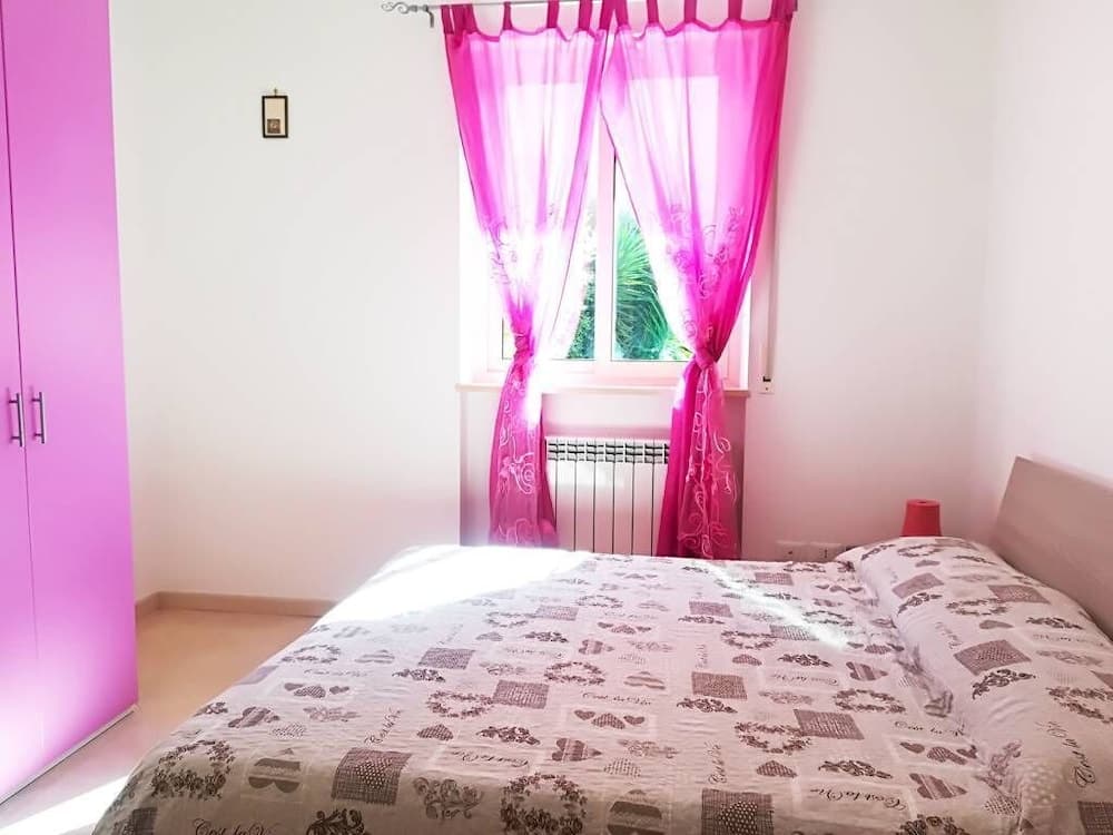 Holiday House Iside Otranto Center, Salento 78 Places