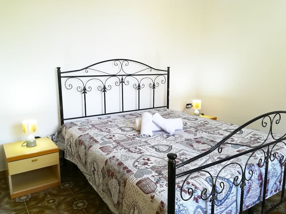 Villa Maddalena Elegance, Nature & Relaxation Just 1 km From Otranto