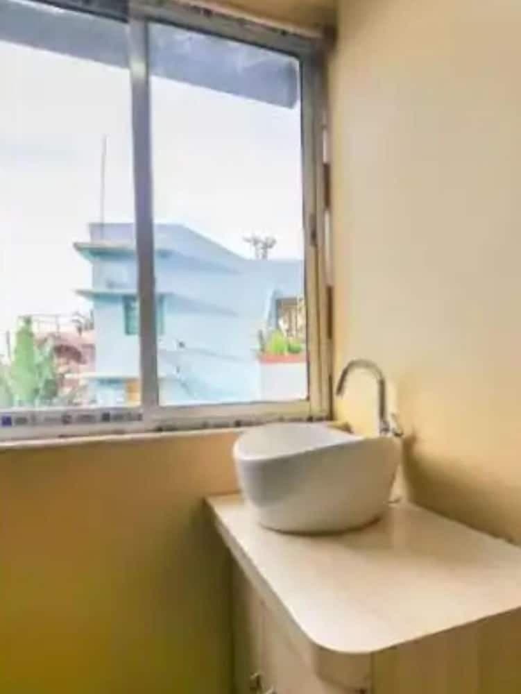 Hotel Beach AC Rooms