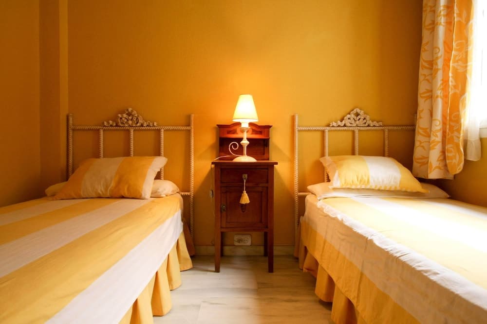 Suitur beachfront duplex with pool and sea views