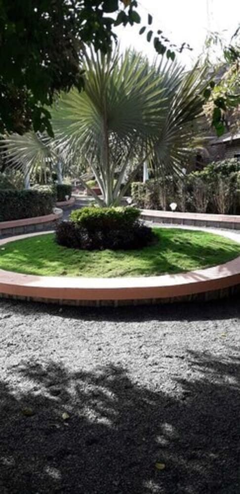 Hotel Shyam Farm House and Resort