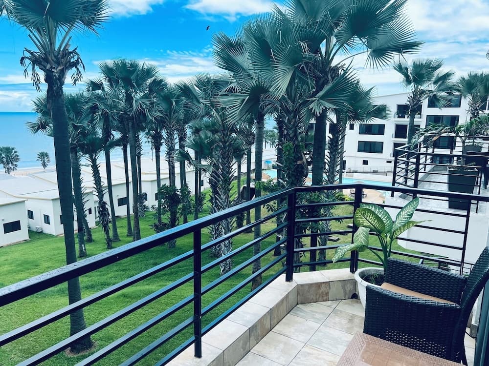 Relax Luxury Ocean View Apartment