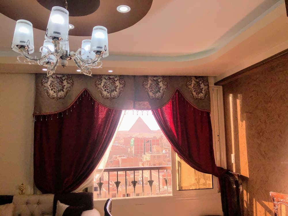 Magic Pyramids View Accommodation