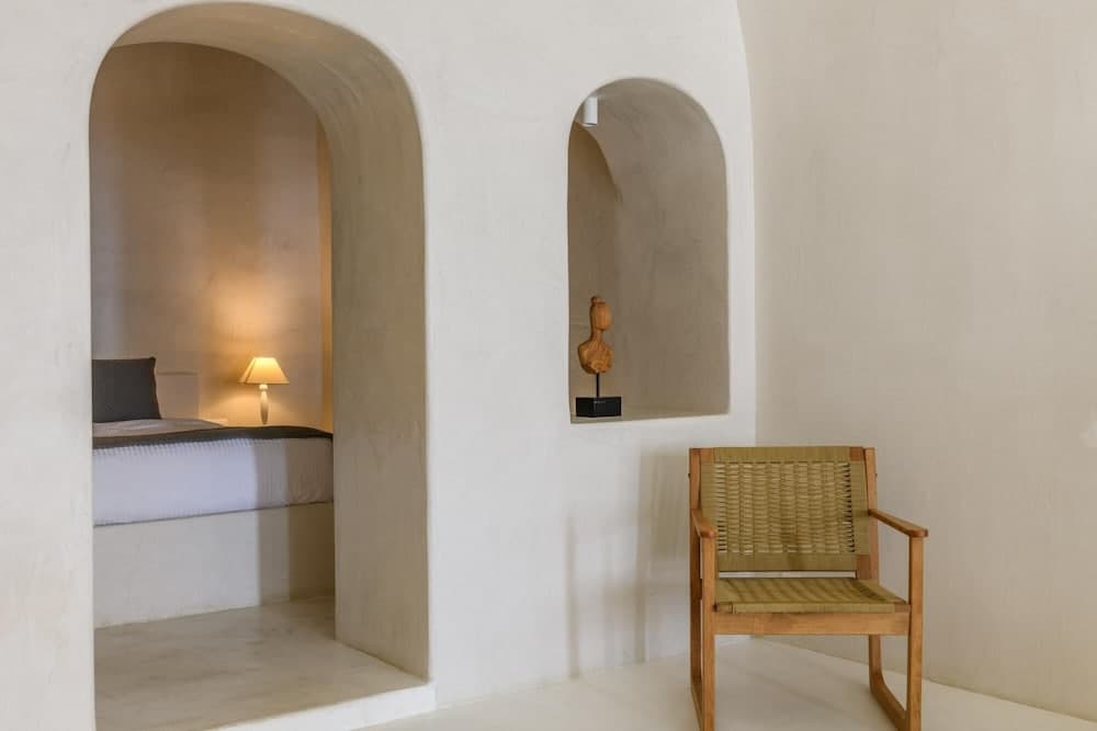 Villa Dawn in Fira Santorini