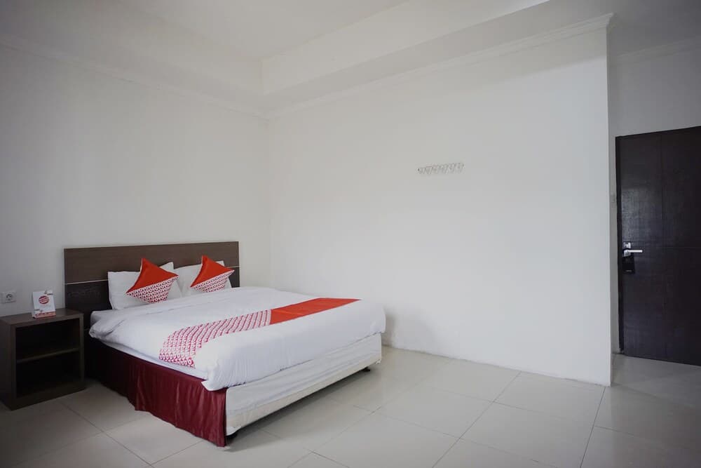 OYO 2886 Her Mandiri Guest House