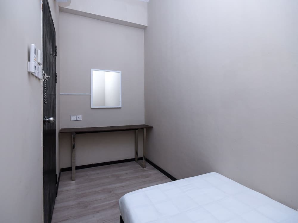 Hotel O Lm Residence