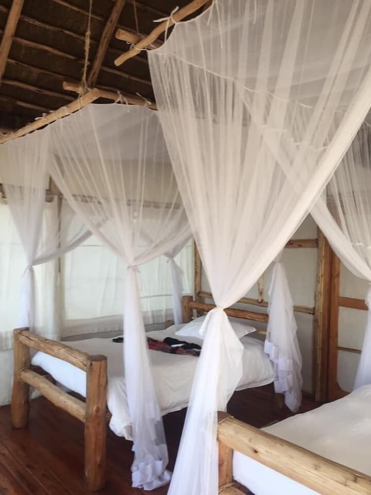 Kazinga Wilderness Safari Camp